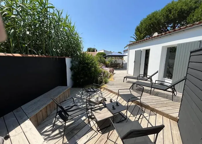 La Du Fier Pretty House For Up To 6 People