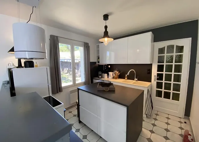 펜션 La Du Fier Pretty House For Up To 6 People *