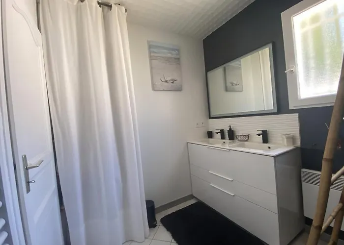 بيت للعطل La Du Fier Pretty House For Up To 6 People